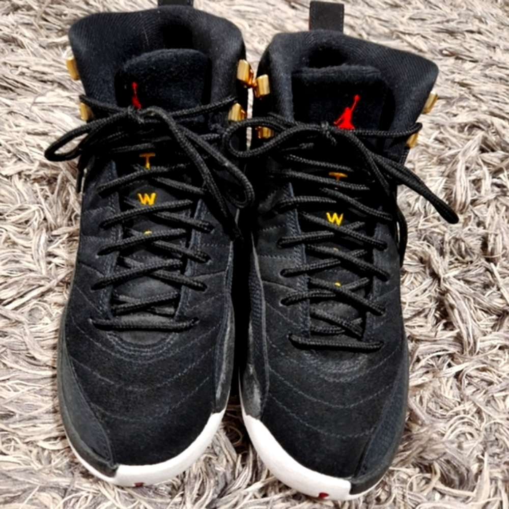 Air Jordan 12 Retro "Reverse Taxi "